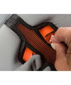 Big Agnes Garnet 60L -Big Agnes Sales BPG6022 Adjust 008