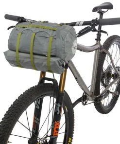 Big Agnes Blacktail 3 Hotel Bikepack -Big Agnes Sales BlacktailBP3 onbike 008